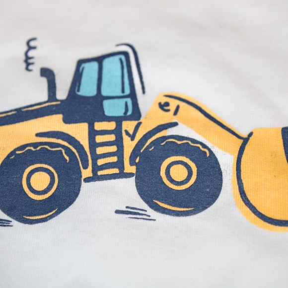 NEW! 3-6M Color Block Modern Tractor Sweatshirt - Picture 6 of 7